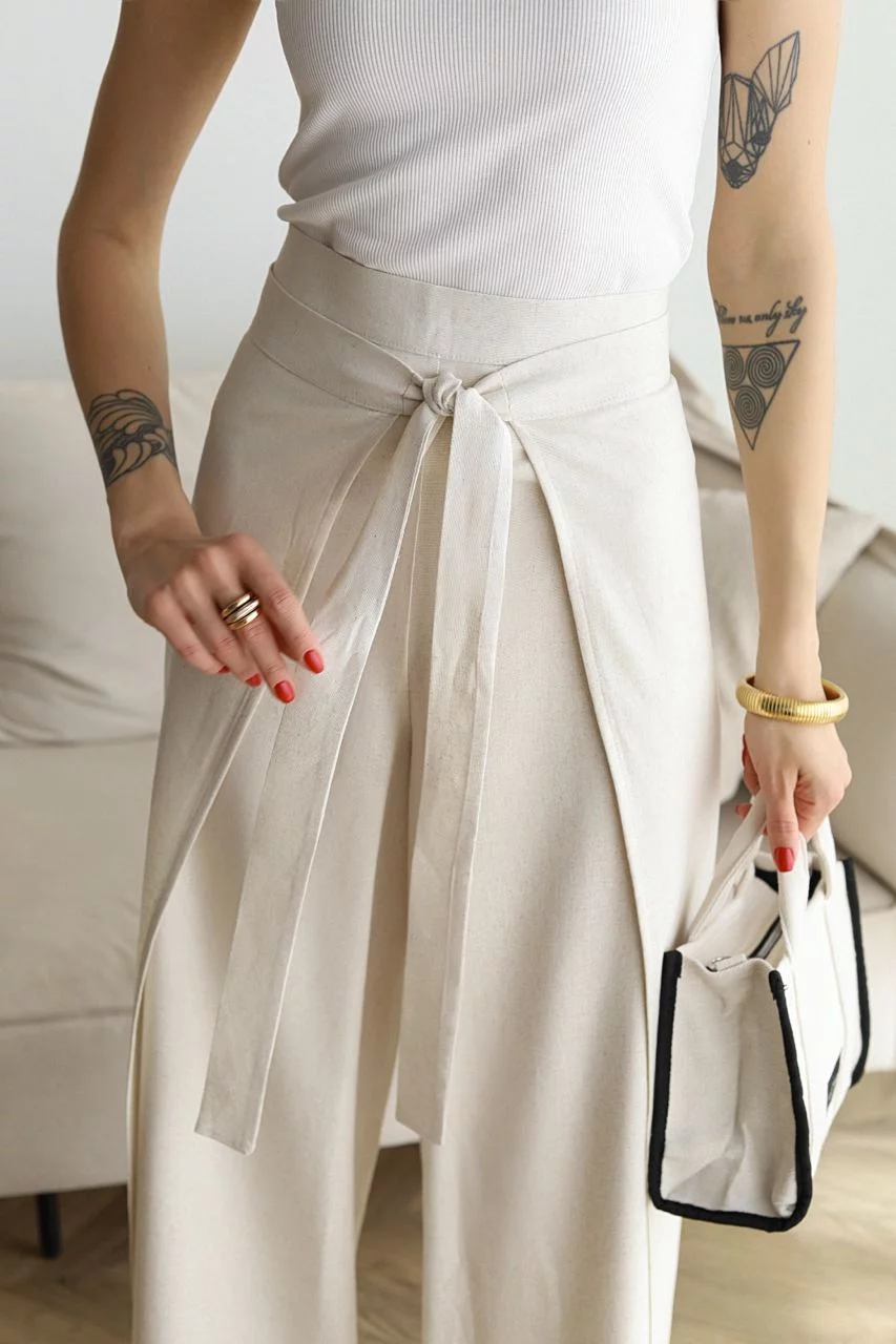 ARIANE – PANTALONI LARGHI PER DONNE