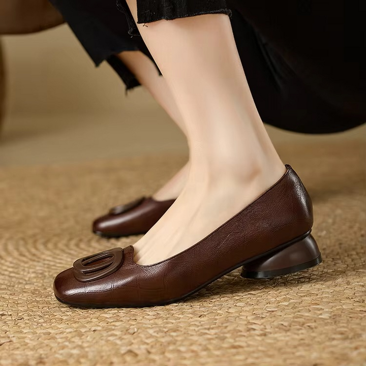 Ballerine eleganti a punta quadrata