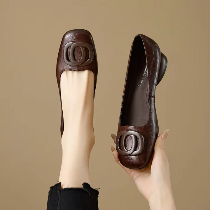 Ballerine eleganti a punta quadrata